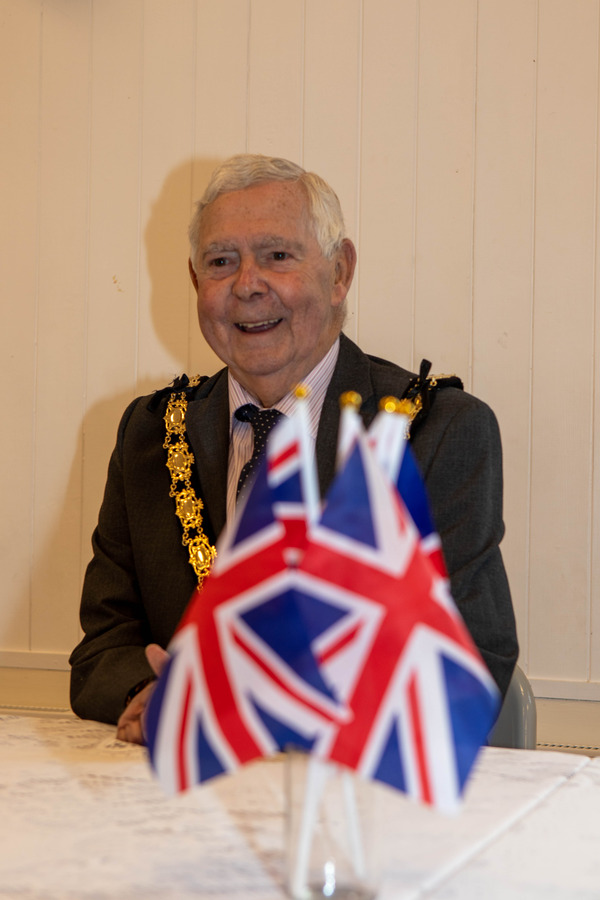 The Mayor waiting for his Tea and Cake